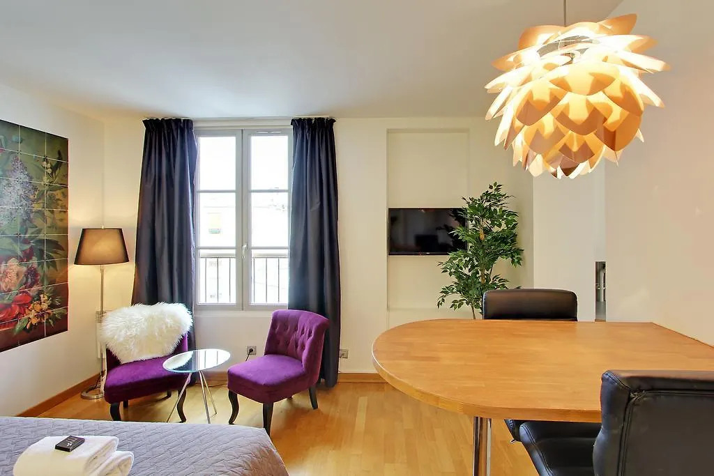 Short Group Museum View Serviced Aparthotel 3*
